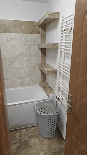 Apartament 3 Camere, Zona Lipovei - imagine 8