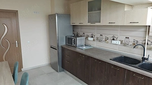 Apartament 3 Camere, Zona Lipovei - imagine 2