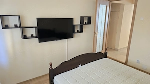 Inchiriez apartament 3 camere decomandat in Deva, zona I. Creanga, parter inalt, - imagine 8