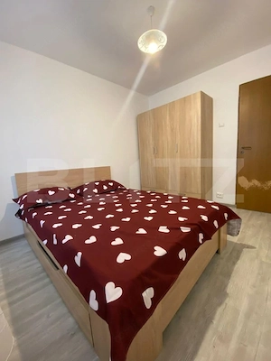 Apartament cu 3 camere decomandate, terasa, zona Recuperare - imagine 2