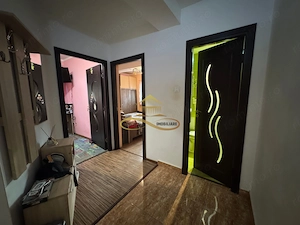 Apartament cu 2 camere teren 28mp si 2 locuri parcare - COMISION ZERO - imagine 2