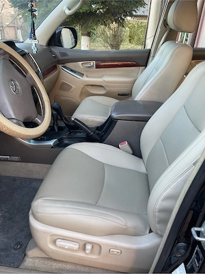 TOYOTA Land Cruiser 120 - imagine 2