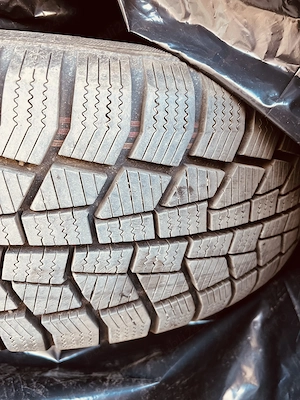 Anvelope iarnă 195/55R16 - imagine 3