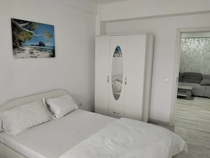 Inchiriez apartament cu 3 camere complet mobilat si utilat - imagine 3