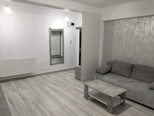 Inchiriez apartament cu 3 camere complet mobilat si utilat - imagine 2