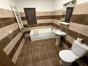 2 camere Giroc (Hotel IQ) | Parcare inclusă | balcon| etaj 1| centrala - imagine 5