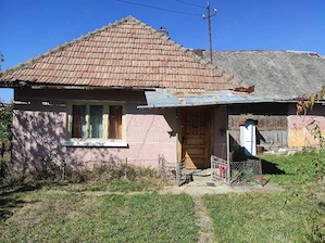  Casă veche pentru renovat 10,4 ari 