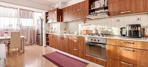 Apartament Samantha cu 3 camere, zona Polivalentă