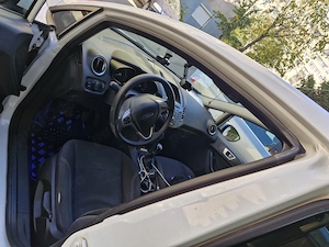 Ford Fiesta 1 5  Duratorq 2015 - imagine 6