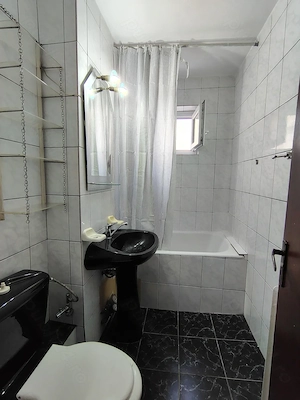 Apartament 3 camere, Pitesti, Nord, L-uri - imagine 6