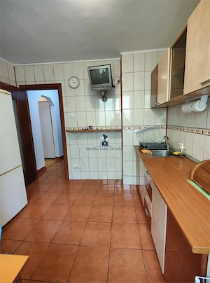Vanzare Apartament 2 Camere Decomandat Berceni - imagine 6