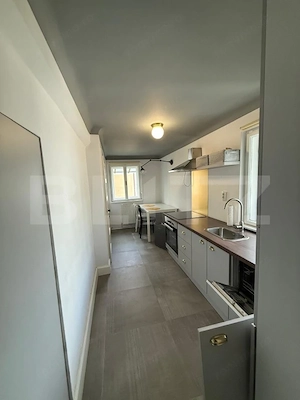 🏡 Apartament 3 camere la vilă | Piața Engels – Andrei Mureșanu - imagine 2
