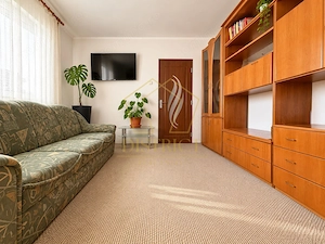 Apartament 3 camere de vanzare, zona Circumvalatiunii - imagine 2