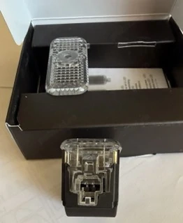 Kit upgrade LED original Audi, la luminile de intrare din usa, logo cercuri Audi, mufa ingusta - imagine 4