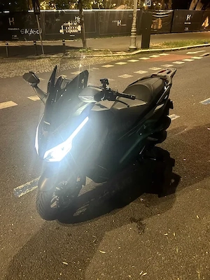 Honda Forza 125 (2026)   Doar 2.200 km   Ca Nouă   Garanție   Smart Top Box - imagine 5