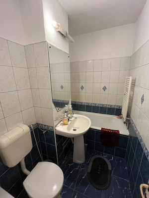 Apartament central de inchiriat - imagine 4
