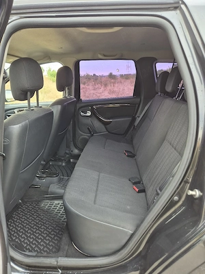 Dacia Duster 1.6 Euro 5 - imagine 8