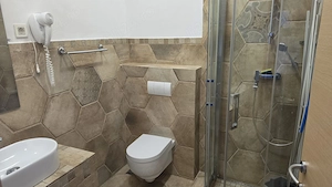 De inchiriat apartament 2 camere - imagine 5