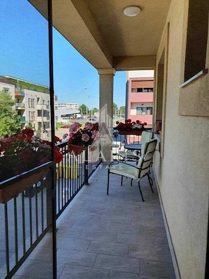 Apartament cu 2 camere, loc de parcare inclus, Dumbravita - imagine 14