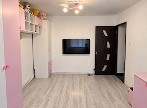 Comision 0% APARTAMENT 3 CAMERE DE VÂNZARE  CALEA LIPOVEI - imagine 3