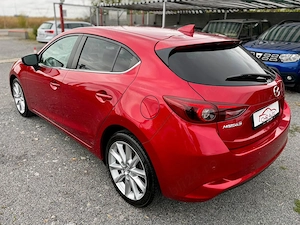 Mazda 3 - 05 2017, 1.5 Diesel, Euro6, 157.000 km, Foarte ingrijita, Multe dotari! Head-Up, Camera.. - imagine 17
