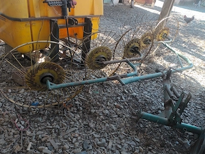 Vând utilaje agricole second-hand,  pachet cu prețuri minime pentru o microferma - imagine 8