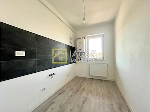 Iasi, Manta Rosie 16, apartamente 2 camere decomandate - imagine 5