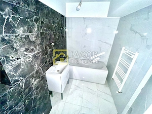 Iasi, Manta Rosie 16, apartamente 2 camere decomandate - imagine 11