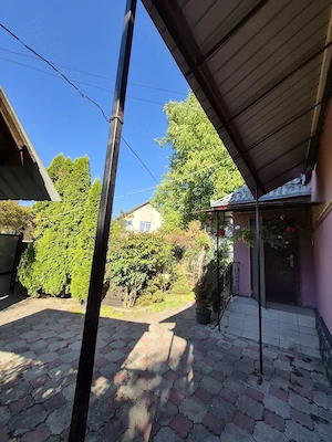 Casă de vânzare - două case, grădină, anexe - imagine 8