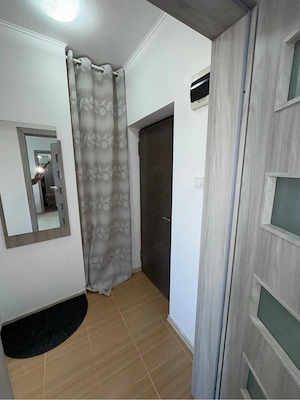 vand apartament 2 camere ,zona centrala  - imagine 6