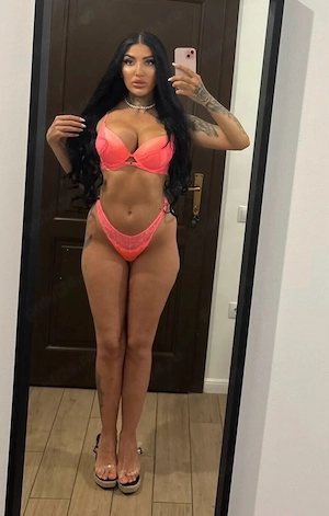 maria servici totale matura