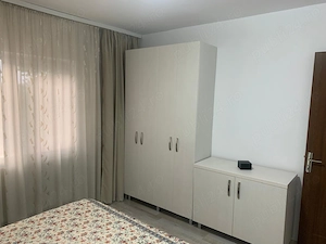 Inchiriez apartament 2 camere, zona Trocadero, 50 mp, centrala proprie - imagine 8