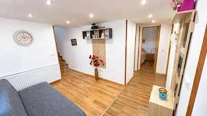 Casa de vanzare, 231 mp, zona Central - Orastie - imagine 6