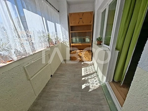 Apartament de inchiriat 2 camere zona Strand etaj 2 bucatarie separata - imagine 13