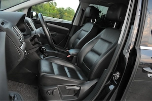 Volkswagen Sharan - imagine 8