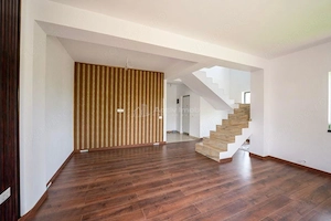 Casa P+1+M - teren 374 mp  - Comuna BERCENI - imagine 2