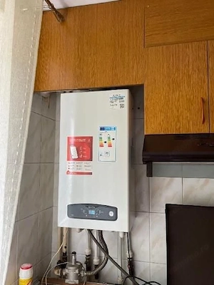 Vand apartament 2 camere, zona Politehnicii - imagine 5