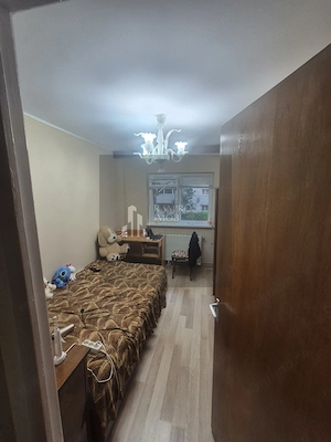 Apartament 3 camere decomandat Ozana / Titan / 1 Decembrie 1918 - imagine 2