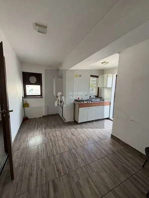 Spatiu Comercial / Birouri Metrou Aparatorii Patriei - imagine 2