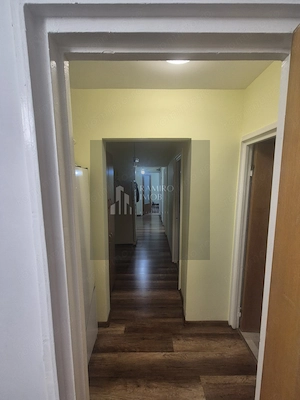 Apartament 3 camere decomandat Ozana / Titan / 1 Decembrie 1918 - imagine 14