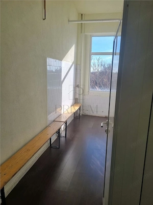 Spatiu de inchiriat - centrala proprie - etaj 2 - 210 mp - imagine 3