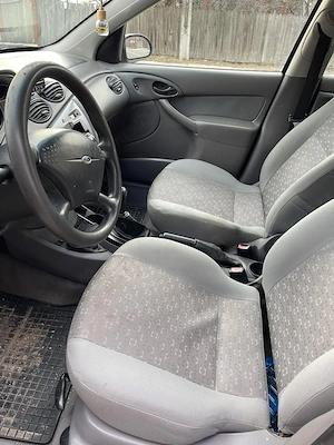 Ford focus 1.6 benzina, 2002