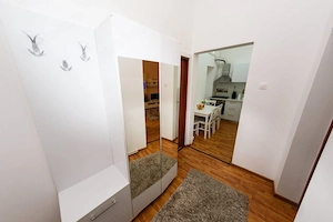 Comision 0% Apartament 3 camere + 2 băi + debara + boxă – Piața Unirii - imagine 9