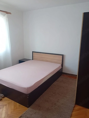 Particular inchiriez apartament 3 camere decomandate - imagine 3