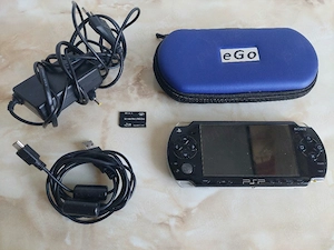 [PSP] Vând PSP 2004 Slim&Lite Piano Black MODAT + accesorii [poze reale]