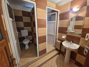 Spațiu comercial 107 mp Bd 1 Mai ideal sediu firmă aproape de Port - imagine 8
