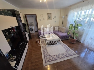 Vand 3 camere confort 1 zona Govandari Micro 4  - imagine 2