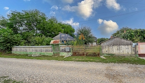 Casă interbelică + 3.060 mp intravilan, Trifești, 7,9 km de Roman - imagine 16