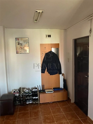 Aradului - 2 Camere - Decomandat - Centrala proprie - Bloc izolat - imagine 5