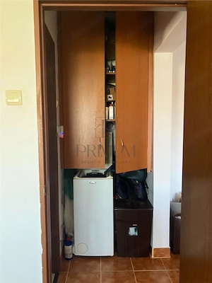 Aradului - 2 Camere - Decomandat - Centrala proprie - Bloc izolat - imagine 6